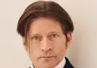 Crispin Glover Sued; crispin glover Denies Battery and Fraud Claims