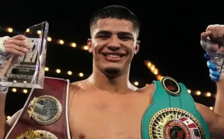Xander Zayas Aims to Become Youngest Unified World Boxing Champion