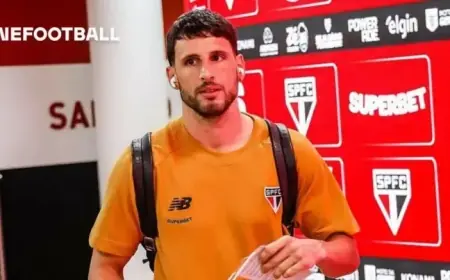 São Paulo vs. Santos: Calleri, Lucas Absent from Tricolor Starting Lineup Again