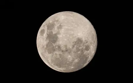 Is tonight a full moon? Snow Moon marks full moon Feb 2026