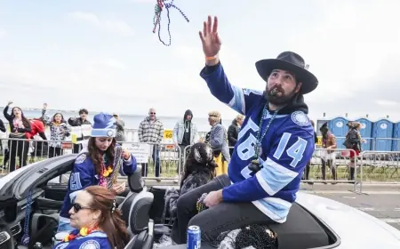 Gasparilla Parade 2026 in Tampa draws huge crowds as the pirates “invade,” and the city pivots to what comes next