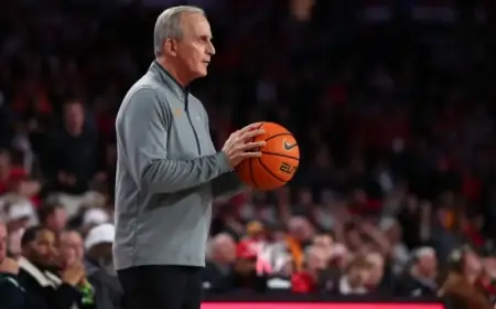 Vols Secure 86-85 Overtime Win at Georgia, Marking Barnes’ 850th Victory