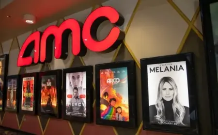 Critically Panned ‘Melania’ Attracts Small Yet Appreciative Chicago Audience