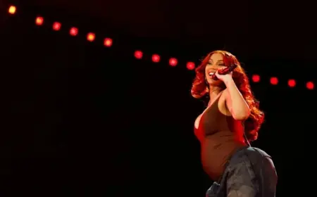 Catch Tonight’s ‘SNL’ Host: January 31 Viewing Guide