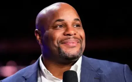 Daniel Cormier Discusses UFC Snub Controversy Involving Movsar Evloev