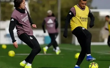 Mendy Joins Group Training Ahead of Rayo Match