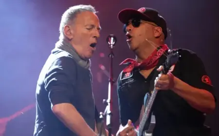 Bruce Springsteen Unveils New Anti-ICE Song at Tom Morello’s Minneapolis Benefit