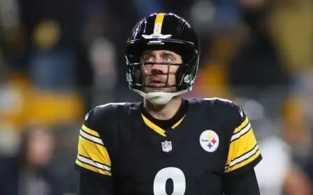 Steelers Anticipate Aaron Rodgers’ 2026 Return