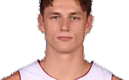 Pelle Larsson Achieves 15-Point Performance Thursday