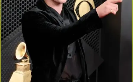 Benson Boone Stuns in Classic All-Black at 2026 Grammys