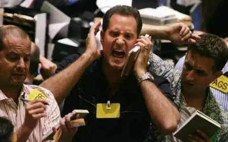 Bitcoin Crashes Over Weekend, Revealing Cracks in Crypto’s Latest Boom