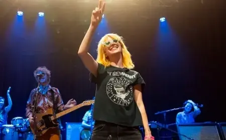 Hayley Williams Unveils Dynamic New Band, Power Snatch