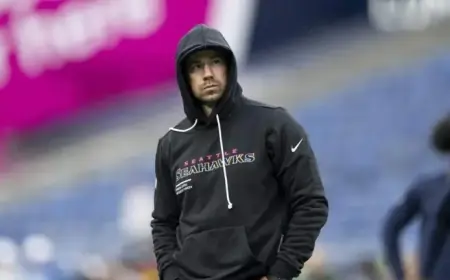 Raiders to Appoint Seahawks OC Klint Kubiak as Head Coach