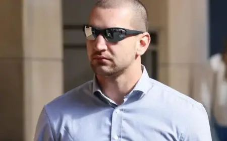 Pam the Bird’s Clumsy Court Escape Draws Attention