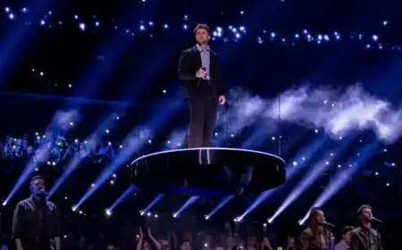 Alex Warren Resolves Technical Issues During Grammys Performance