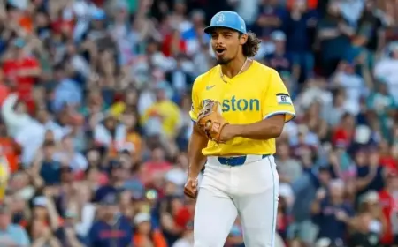 Red Sox Trade Jordan Hicks and Prospect to White Sox; Gain Righty Prospect