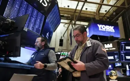 Essential Insights for Canadian Investors: Today’s Key Updates