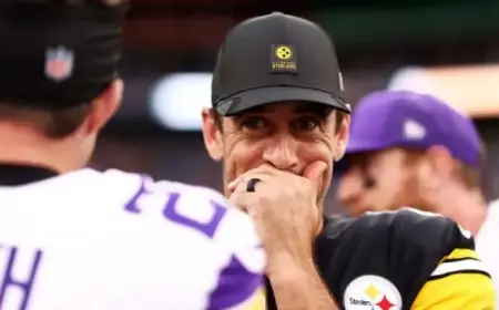 Vikings Drama: New Aaron Rodgers Details Emerge After GM Firing