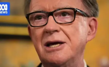 UK PM Launches Inquiry into Former US Ambassador’s Epstein Connections