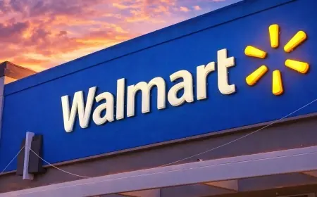 Walmart stock crosses $123 as “golden cross” momentum hits a new high