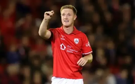 Wrexham Finalizes Forward Davis Keillor-Dunn Transfer