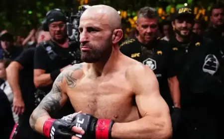 Alexander Volkanovski’s Coach Reveals UFC 325 Pre-Fight Injury Concern