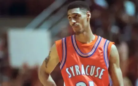 Syracuse Celebrates Lawrence Moten in Halftime Ceremony