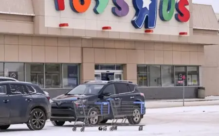 Landlord Sues Toys “R” Us Canada for Unpaid Rent