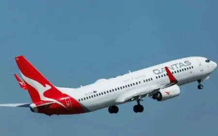 Qantas Cuts Prices on Hundreds of Flights