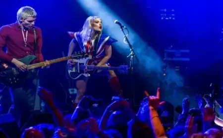 The Molotovs Launch UK Tour as Debut Album Targets Top 5 Spot