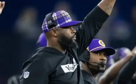 Cowboys Appoint Marcus Dixon as Defensive Line Coach