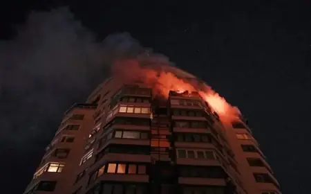 Russia Strikes Ukraine Ahead of US-Led Peace Talks