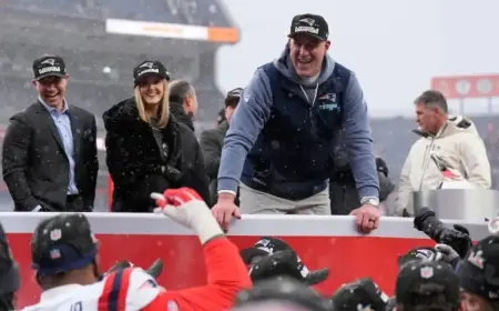 Mike Vrabel’s Sunday Tradition: An Inside Look | Karen Guregian