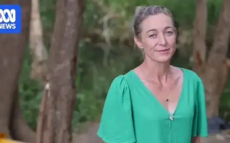 Mother Tends Wounds and Distributes Water to City’s Homeless