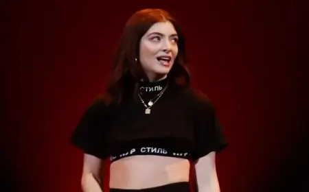 Lorde Donates $204,000 from Minneapolis Merch in ‘Ice Out’ Post