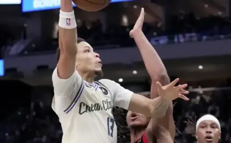 Giannis Update: Bucks Aim to End Losing Streak Against Bulls