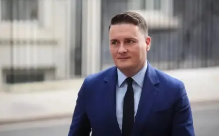 Labour Vows to Achieve NHS Cancer Targets Missed Since 2015 in 10-Year Plan