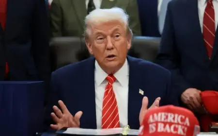 Trump Criticizes Reporter Over Epstein Survivors Question