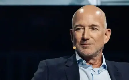 Jeff Bezos Firm on Washington Post Support Despite Major Layoffs, Editor Reports