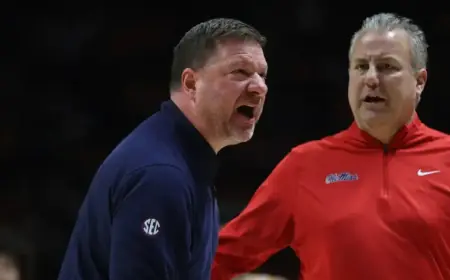 Chris Beard Explains His Fiery Confrontation Leading to Ejection