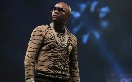 Floyd Mayweather Sues Showtime and Stephen Espinoza for Millions