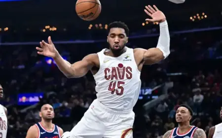 Donovan Mitchell Shines in Cavs’ Dominant Win Over Clippers