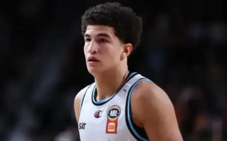 Rising Star Withdraws from Phoenix Event