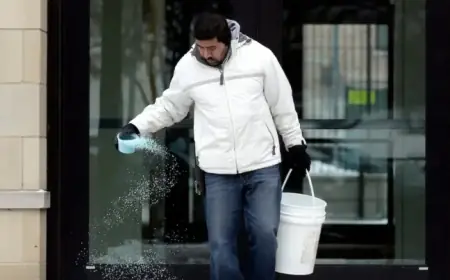 Toronto Faces Road Salt Shortage After Record Snowstorm