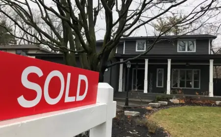 CMHC Reports Mortgage Stress Rising in Toronto, Vancouver Homeowners