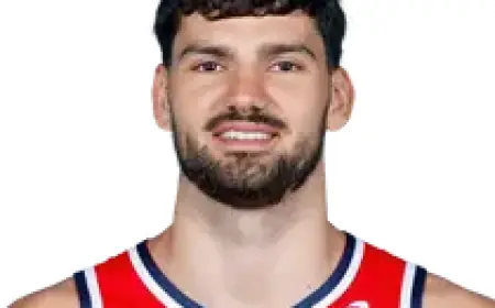 Tristan Vukcevic Cleared From Injury Report After Hamstring Recovery