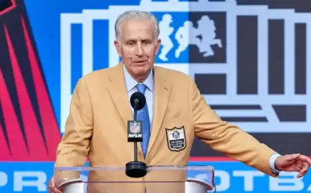 NFL Honors Paul Tagliabue with New Academic Excellence Award