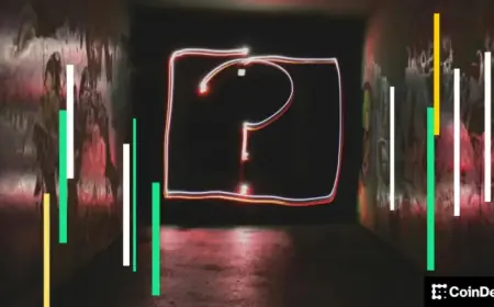 Bitcoin Plummets to $60K, Sparks Trader Search for Hidden Fund Collapse