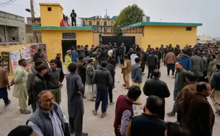 At Least 31 Die in Islamabad Mosque Suicide Bombing