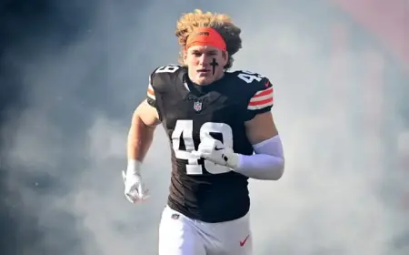Browns’ Carson Schwesinger Earns 2025 NFL Defensive Rookie of the Year